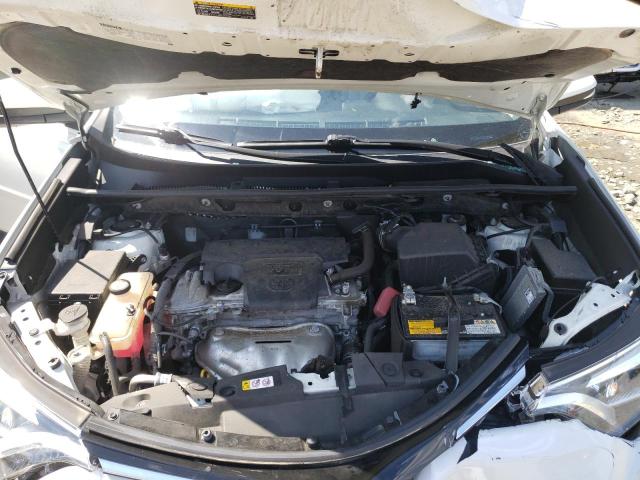 Photo 7 from auction – 2018 TOYOTA RAV4 LIMIT with VIN JTMDFREV1JD237485