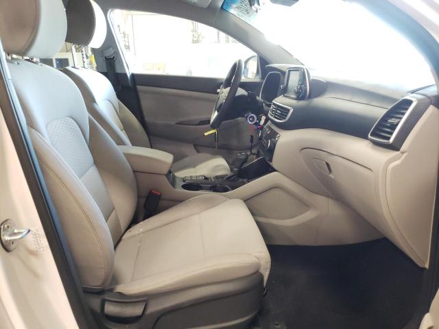 Photo 5 from auction – 2019 HYUNDAI TUCSON SE with VIN KM8J2CA4XKU074776