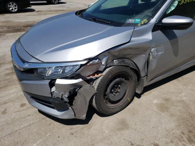Photo 9 from auction – 2017 HONDA CIVIC LX with VIN 2HGFC2F53HH571040