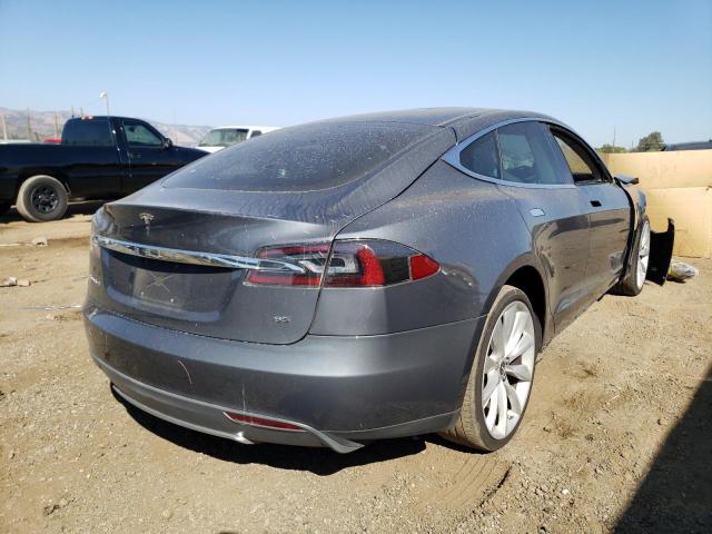 Photo 4 from auction – 2013 TESLA MODEL S with VIN 5YJSA1CN2DFP13394