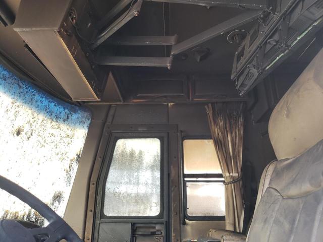 Photo 10 from auction – 2008 ROADMASTER RAIL STRAIGHT R with VIN 1RF31346082045121