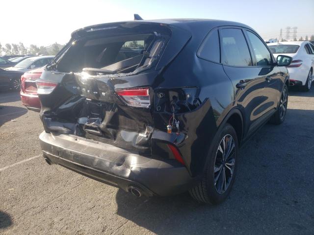 Photo 4 from auction – 2021 FORD ESCAPE SE with VIN 1FMCU0BZ6MUA28621