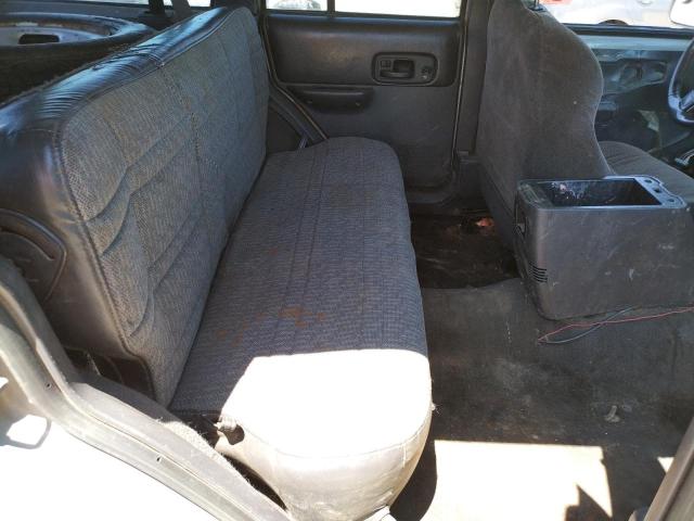 Photo 6 from auction – 2001 JEEP CHEROKEE S with VIN 1J4FF48S71L515609