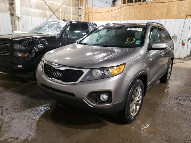 Photo 2 from auction – 2011 KIA SORENTO EX with VIN 5XYKUDA25BG114142