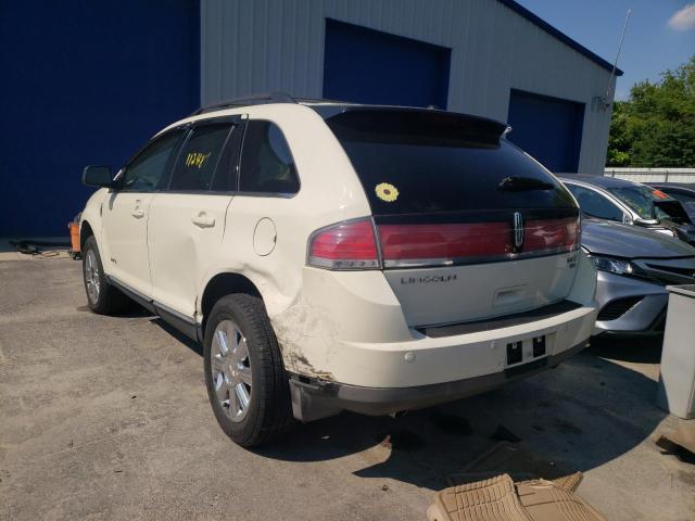 Photo 3 from auction – 2008 LINCOLN MKZ with VIN 2LMDU88C18BJ39325