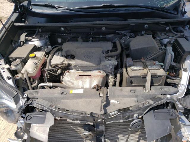 Photo 7 from auction – 2017 TOYOTA RAV4 LE with VIN 2T3BFREV7HW570634