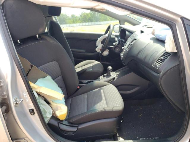 Photo 5 from auction – 2016 KIA FORTE LX with VIN KNAFX4A61G5539589