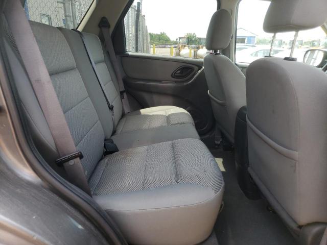 Photo 6 from auction – 2005 FORD ESCAPE XLT with VIN 1FMCU93175KA74680
