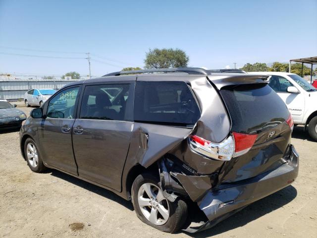 Photo 3 from auction – 2012 TOYOTA SIENNA LE with VIN 5TDKK3DC1CS248929
