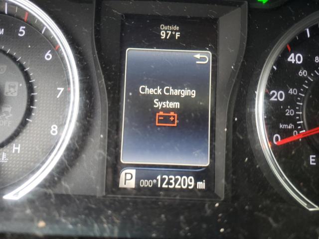 Photo 8 from auction – 2017 TOYOTA CAMRY LE with VIN 4T1BF1FK8HU444720