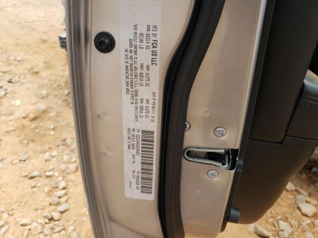 Photo 10 from auction – 2016 CHRYSLER 300 LIMITE with VIN 2C3CCAAG3GH343871