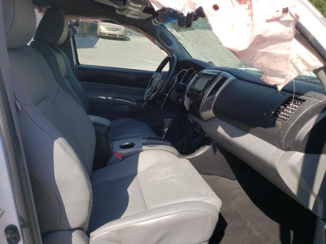 Photo 5 from auction – 2015 TOYOTA TACOMA DOU with VIN 3TMLU4EN2FM177622