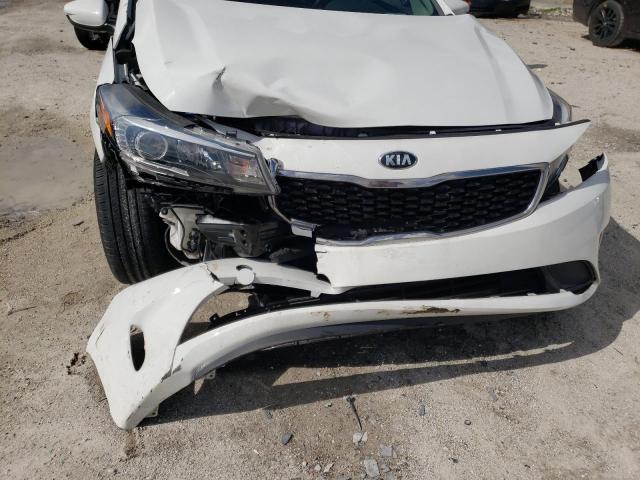 Photo 9 from auction – 2018 KIA FORTE LX with VIN 3KPFL4A78JE221195