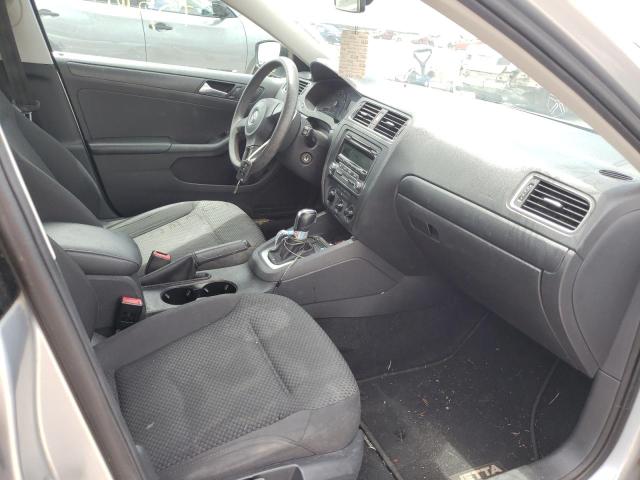 Photo 5 from auction – 2014 VOLKSWAGEN JETTA BASE with VIN 3VW2K7AJ2EM310154