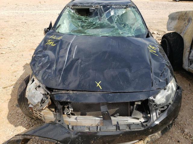 Photo 7 from auction – 2017 HONDA CIVIC LX with VIN 2HGFC2F58HH568196
