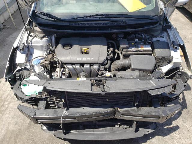 Photo 7 from auction – 2017 KIA FORTE LX with VIN 3KPFK4A75HE087212