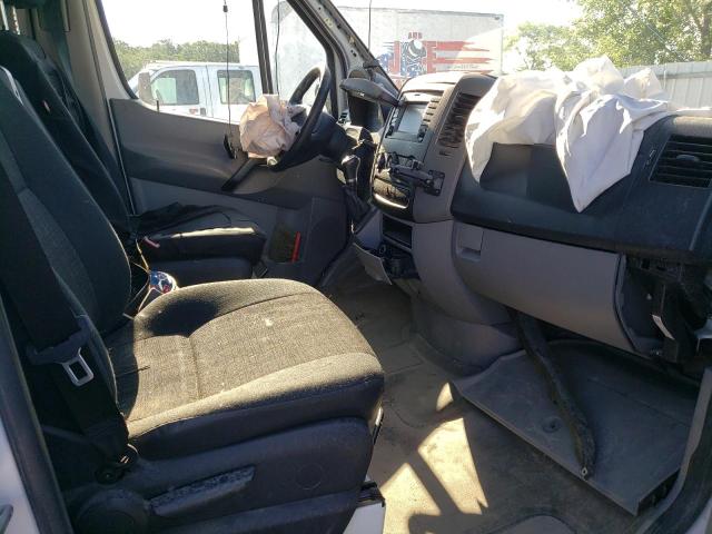 Photo 5 from auction – 2014 MERCEDES-BENZ SPRINTER 2 with VIN WD3PE8DC0E5895741