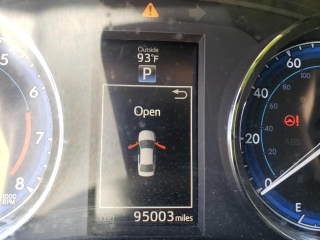 Photo 8 from auction – 2018 TOYOTA COROLLA L with VIN 2T1BURHE0JC985604