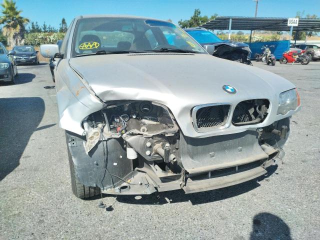 Photo 9 from auction – 2001 BMW 325 I with VIN WBAAV33401FU88920