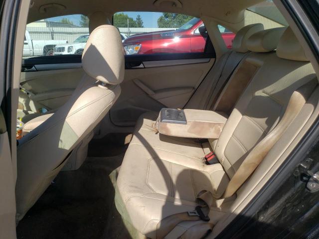 Photo 6 from auction – 2015 VOLKSWAGEN PASSAT S with VIN 1VWAT7A38FC083677