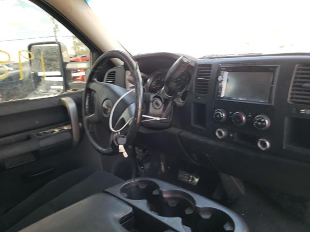 Photo 9 from auction – 2008 GMC SIERRA C15 with VIN 2GTEC13JX81154660