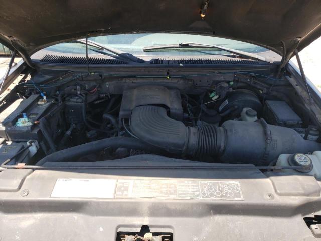 Photo 7 from auction – 2002 FORD F150 with VIN 1FTRX18W72NA36100