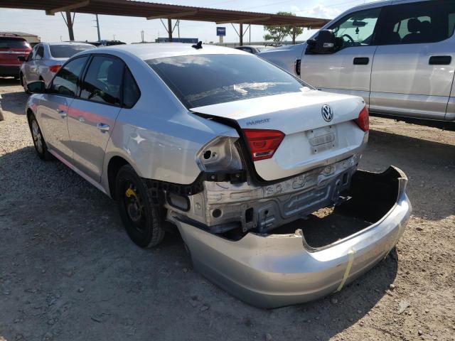 Photo 3 from auction – 2015 VOLKSWAGEN PASSAT S with VIN 1VWAT7A33FC015271