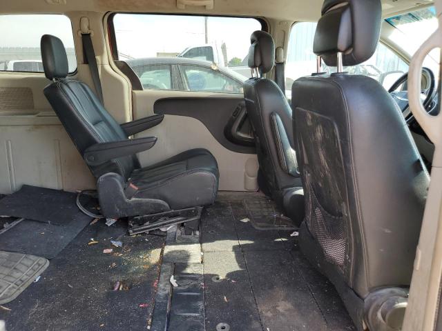 Photo 6 from auction – 2013 CHRYSLER TOWN & COU with VIN 2C4RC1BG8DR630567