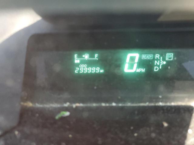 Photo 8 from auction – 2005 TOYOTA PRIUS with VIN JTDKB22U153097150