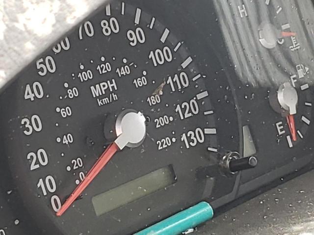 Photo 8 from auction – 2005 KIA SORENTO EX with VIN KNDJD733755367446