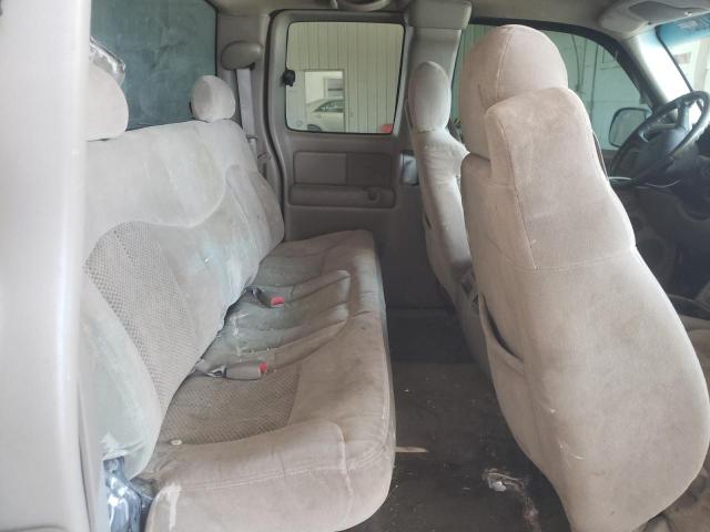 Photo 6 from auction – 2001 CHEVROLET SILVERADO with VIN 2GCEK19T411127116