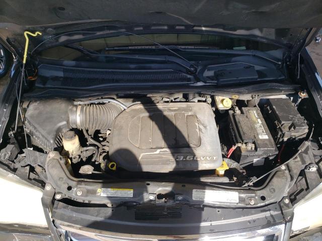 Photo 7 from auction – 2011 CHRYSLER TOWN & COU with VIN 2A4RR8DG4BR721945