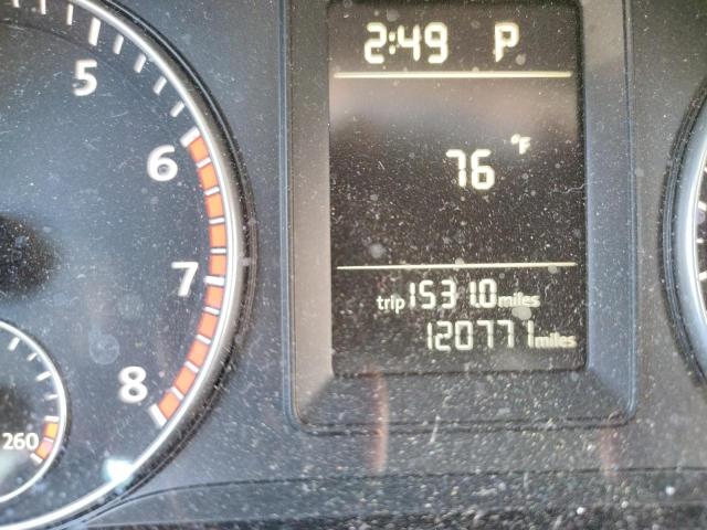 Photo 8 from auction – 2010 VOLKSWAGEN JETTA WOLF with VIN 3VWRA7AJ6AM151926