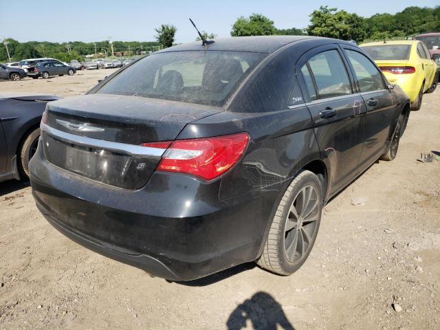 Photo 4 from auction – 2011 CHRYSLER 200 S with VIN 1C3BC8FG3BN567767