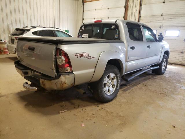 Photo 4 from auction – 2011 TOYOTA TACOMA DOU with VIN 3TMLU4EN4BM076270