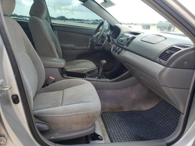 Photo 5 from auction – 2002 TOYOTA CAMRY LE with VIN 4T1BE32K22U057639