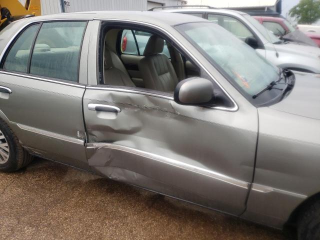 Photo 9 from auction – 2004 MERCURY GRAND MARQ with VIN 2MEHM75W44X680374