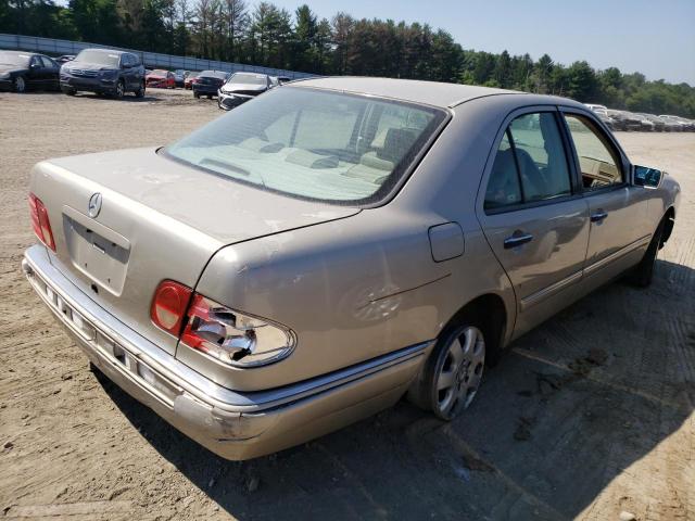 Photo 4 from auction – 1999 MERCEDES-BENZ E 320 with VIN WDBJF65H7XA714103