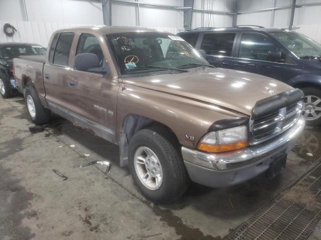 DODGE DAKOTA QUA 2000 with VIN 1B7GL2AN9YS697177 - Photo from auction