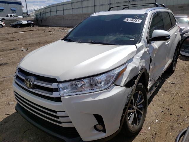Photo 2 from auction – 2019 TOYOTA HIGHLANDER with VIN 5TDJZRFH6KS595044