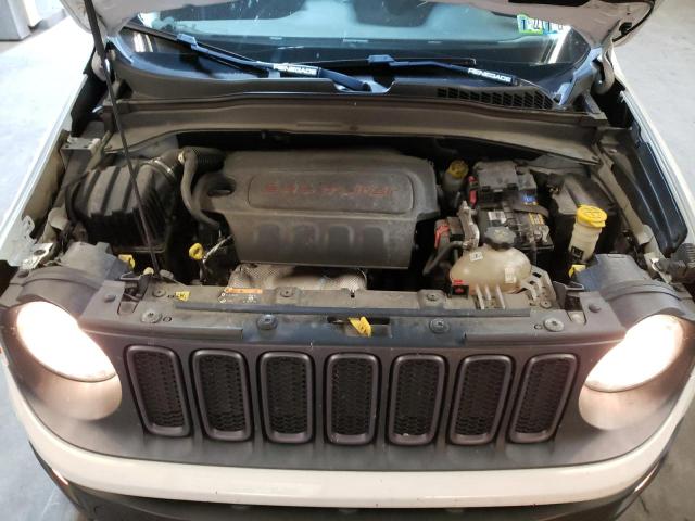 Photo 7 from auction – 2015 JEEP RENEGADE T with VIN ZACCJBCT4FPC42983