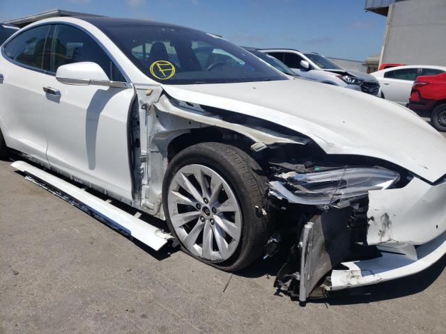 Photo 9 from auction – 2018 TESLA MODEL S with VIN 5YJSA1E2XJF239970