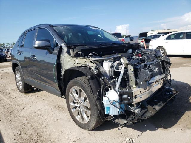 TOYOTA RAV4 XLE P 2019 with VIN 2T3C1RFVXKW004881 - Photo from auction