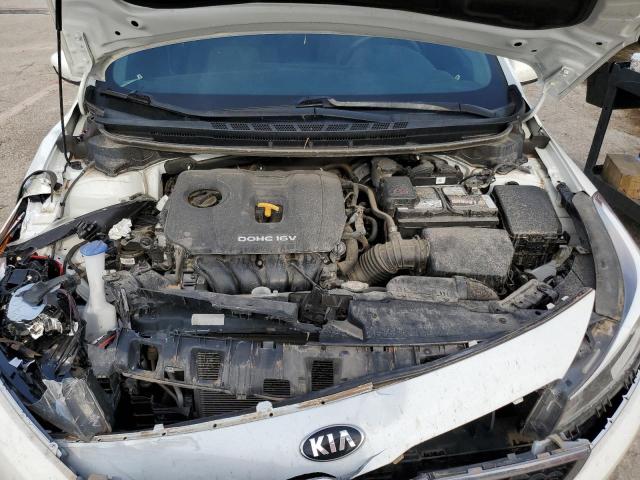 Photo 7 from auction – 2017 KIA FORTE LX with VIN 3KPFK4A7XHE108622