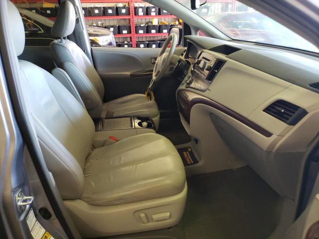 Photo 5 from auction – 2013 TOYOTA SIENNA XLE with VIN 5TDDK3DC6DS051815