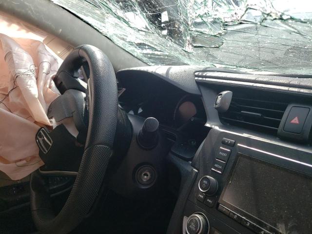 Photo 8 from auction – 2017 HONDA CIVIC LX with VIN 2HGFC2F58HH568196