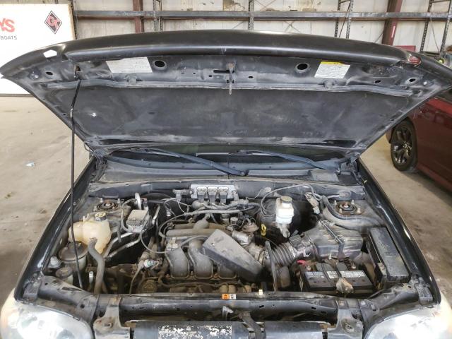 Photo 7 from auction – 2005 FORD ESCAPE LIM with VIN 1FMYU94195KB15539