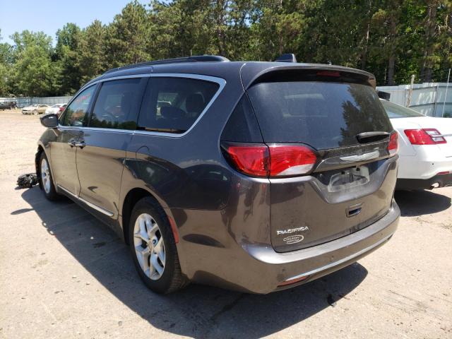Photo 3 from auction – 2017 CHRYSLER PACIFICA T with VIN 2C4RC1BG3HR794850