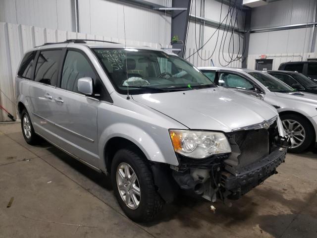 Photo 1 from auction – 2010 CHRYSLER TOWN & COU with VIN 2A4RR5D10AR271123