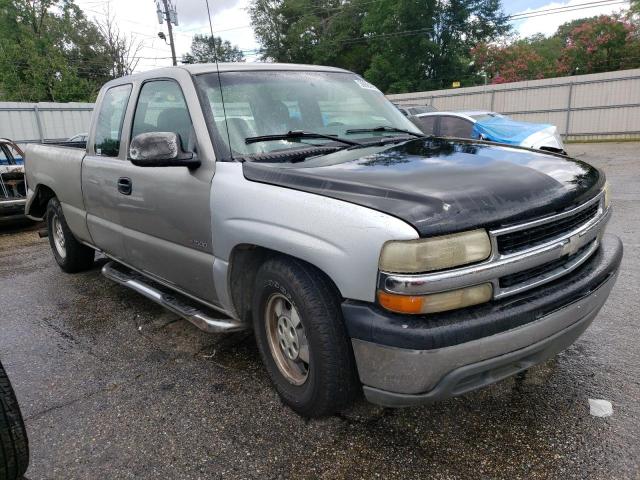 CHEVROLET SILVERADO 2000 with VIN 2GCEC19W4Y1100323 - Photo from auction